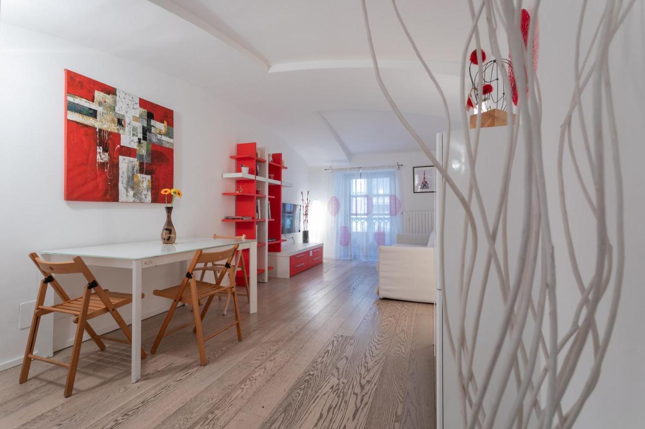 Red Studio Near Porta Nuova By Wonderful Italy Torino Exterior foto