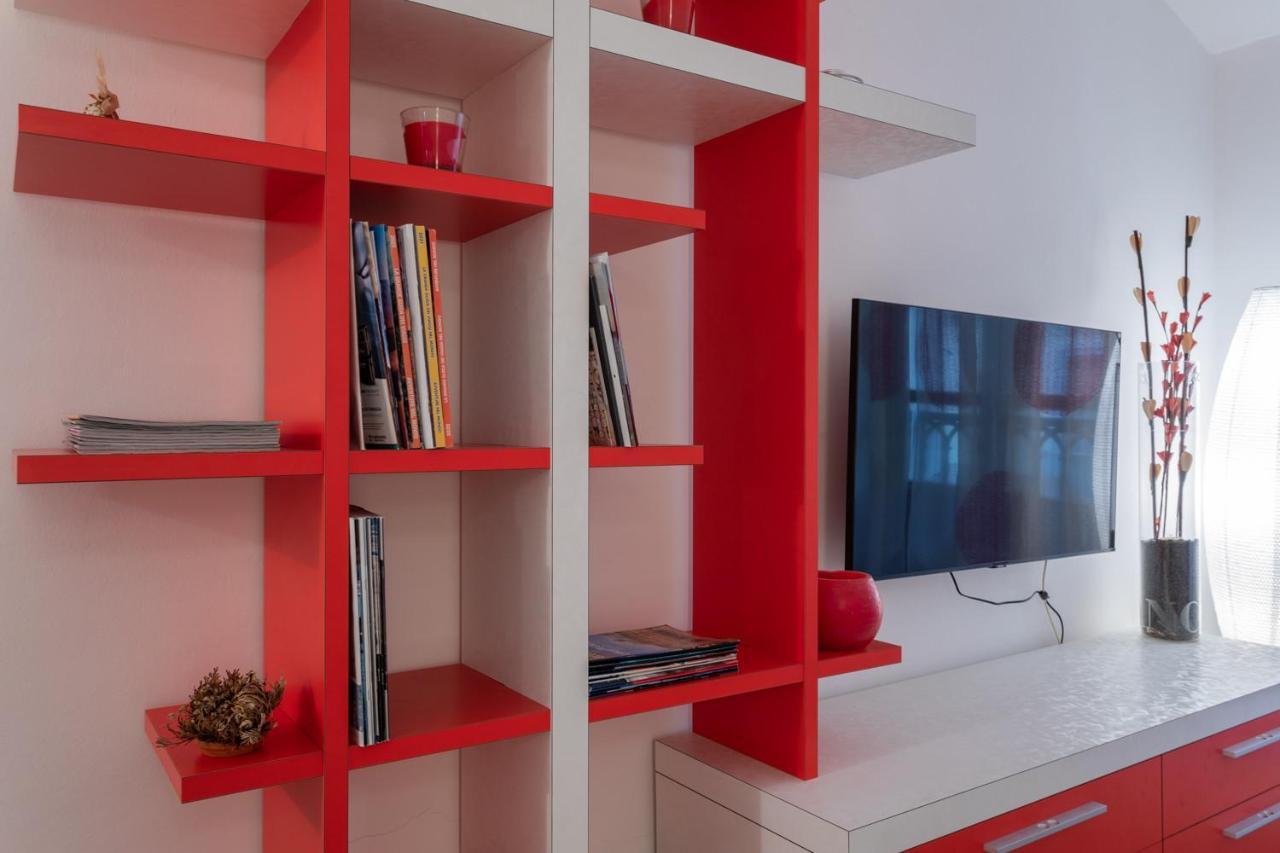 Red Studio Near Porta Nuova By Wonderful Italy Torino Exterior foto