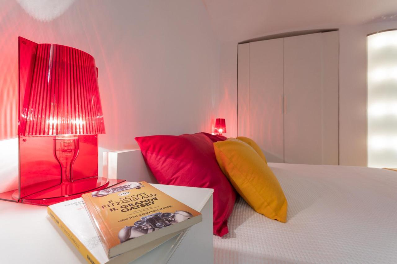 Red Studio Near Porta Nuova By Wonderful Italy Torino Exterior foto